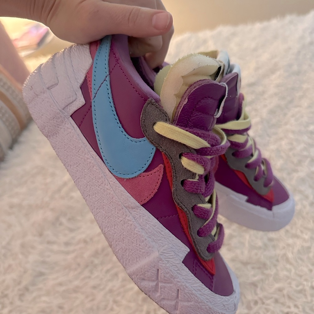 Women’s Nike Blazer Low / Sacai / KAWS